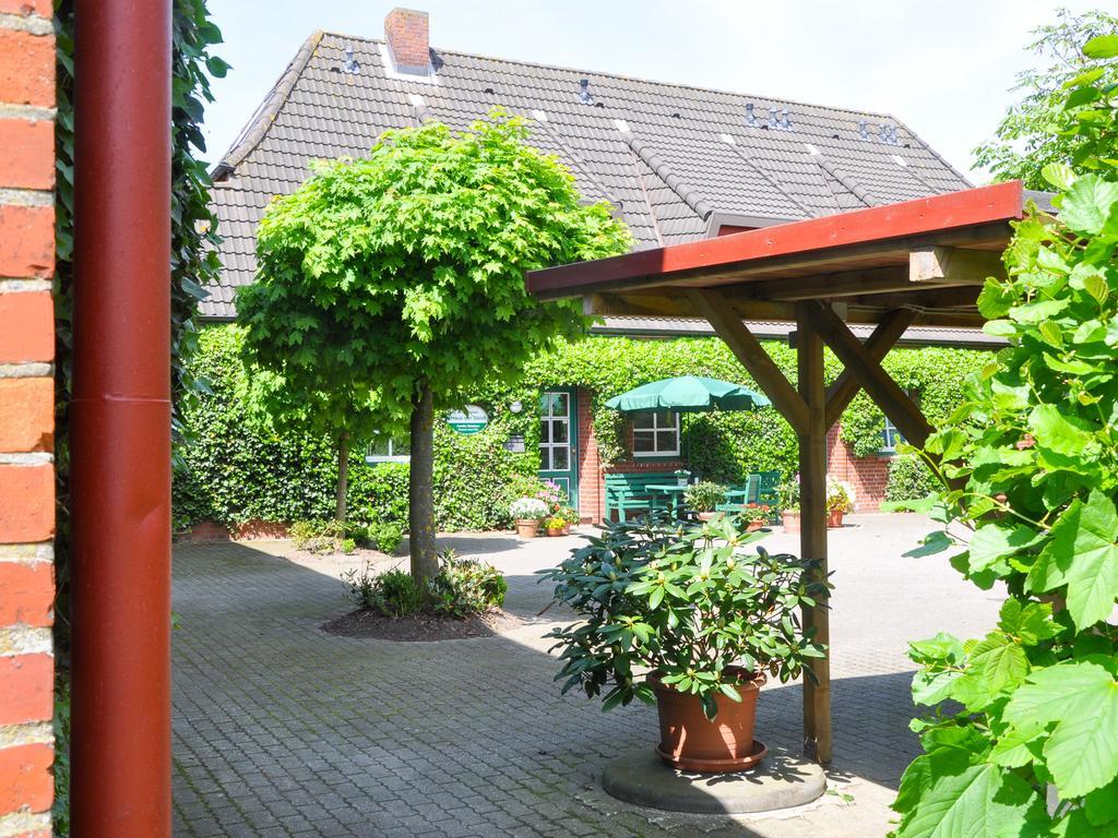 Haus Am Deich Utersum Exterior foto